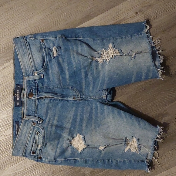 Hollister Other - Hollister Mens skinny distressed destroyed denim stretch shorts